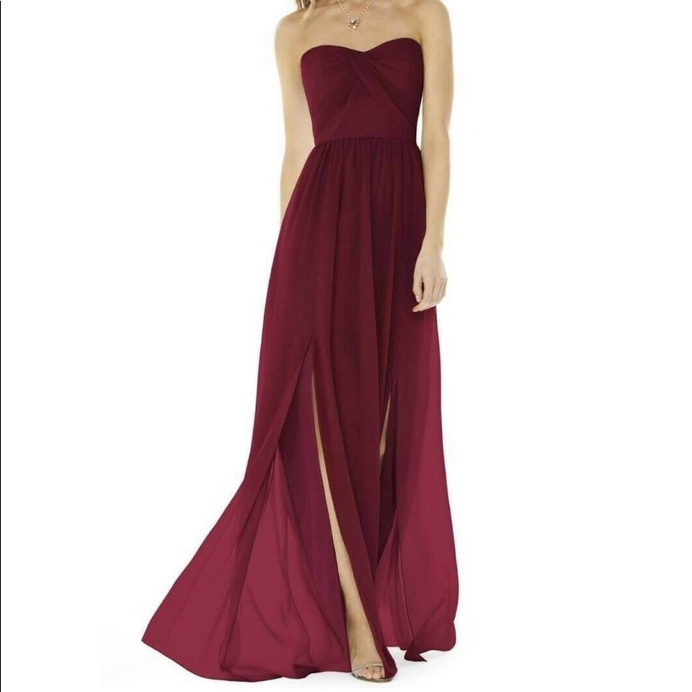 NWT Social Bridesmaids Strapless Georgette A-Line Gown Size 2 Burgundy